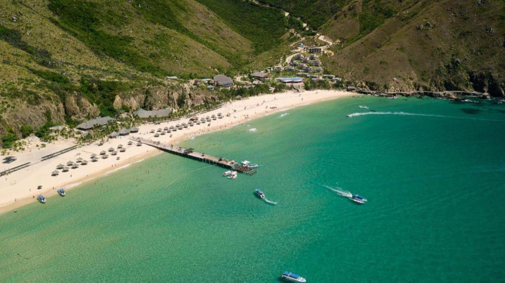 Kyco Peninsula Quy Nhon Resort Buitenkant foto