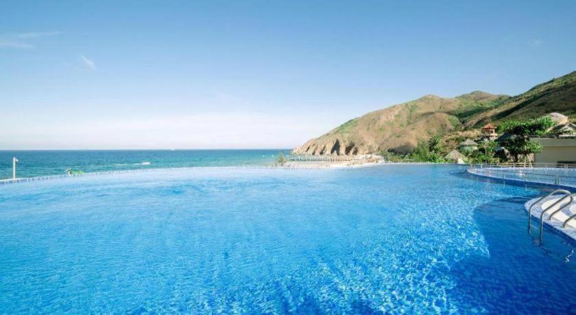 Kyco Peninsula Quy Nhon Resort Buitenkant foto